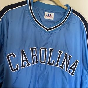 Vintage Russell Athletic "Carolina" UNC Tar Heels Pullover Windbreaker V-neck M